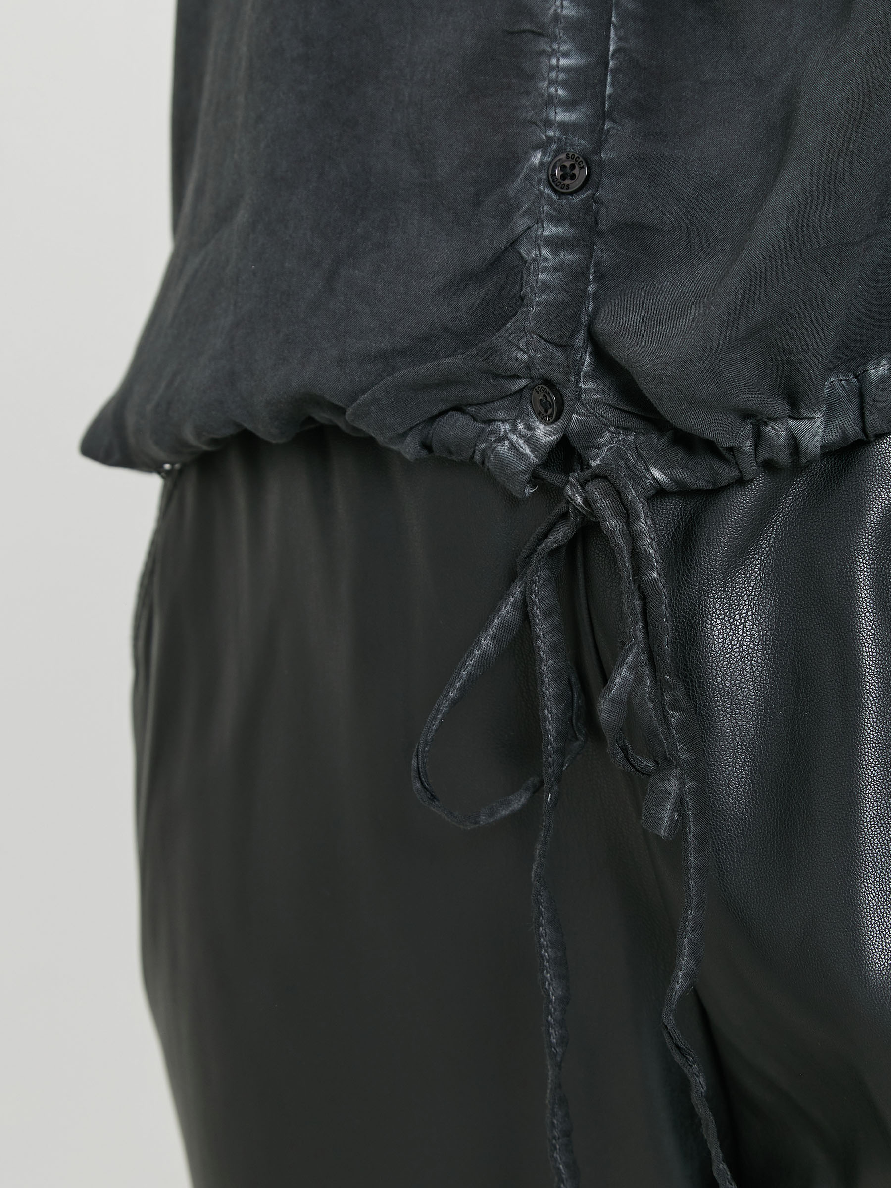 блуза black