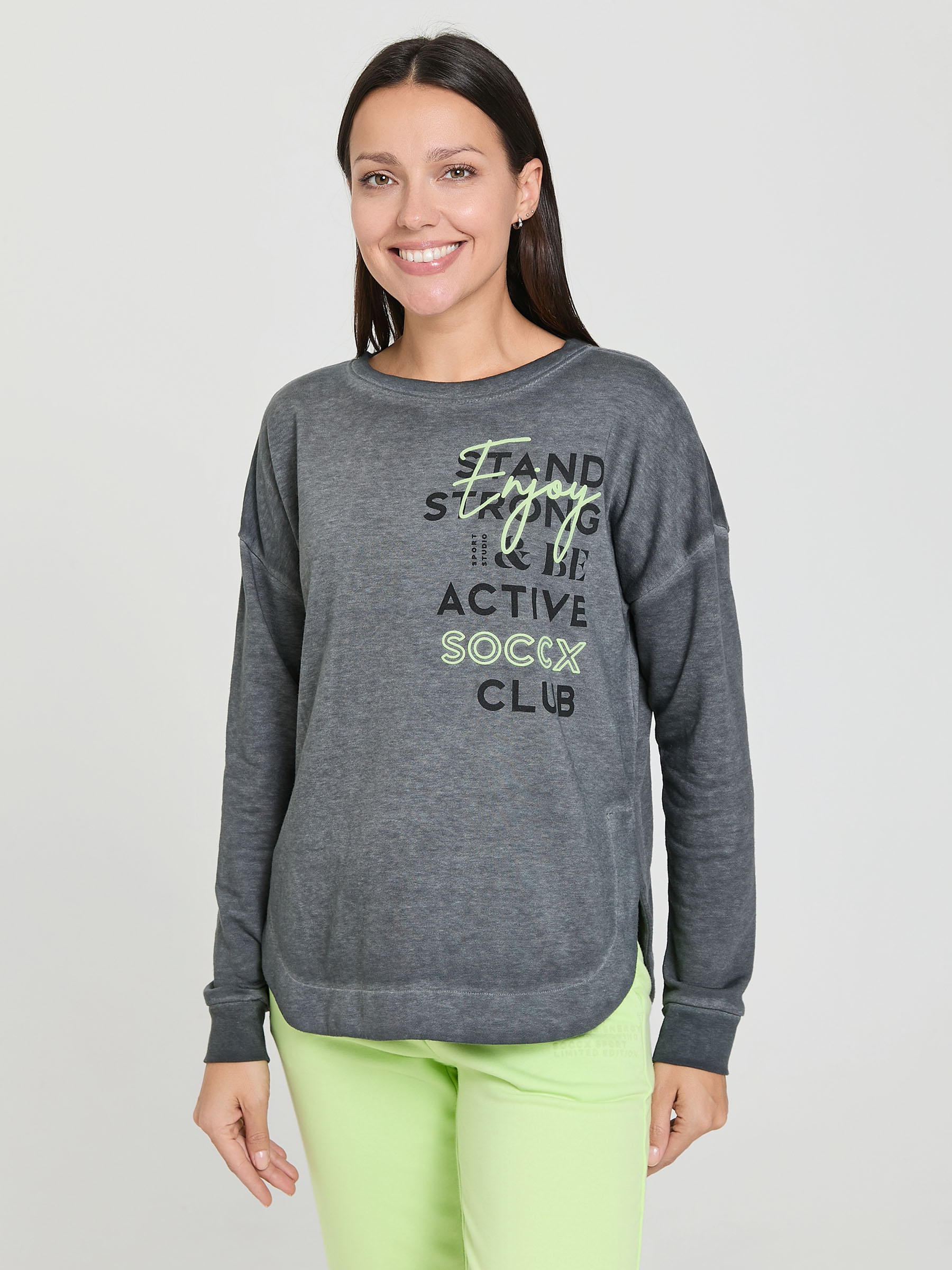 свитшот washed black