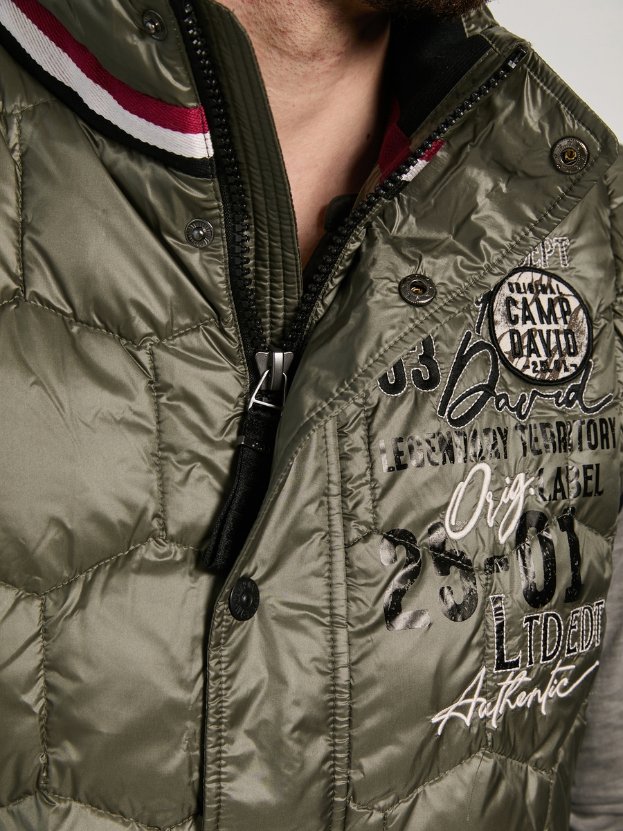 жилет medium khaki