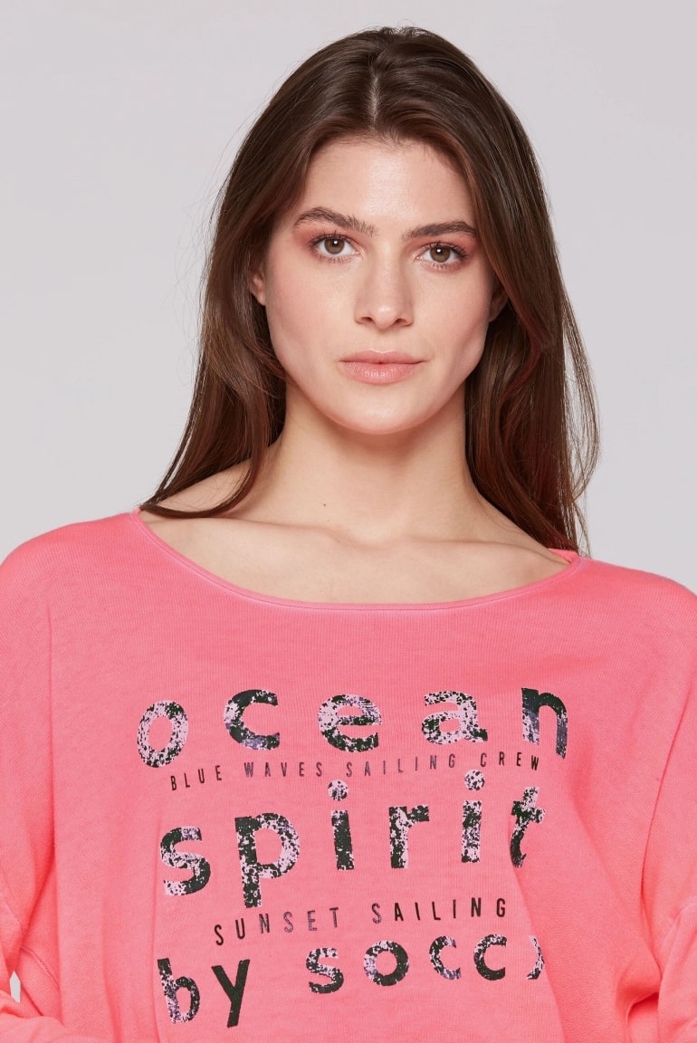 pullover oversize flashy red