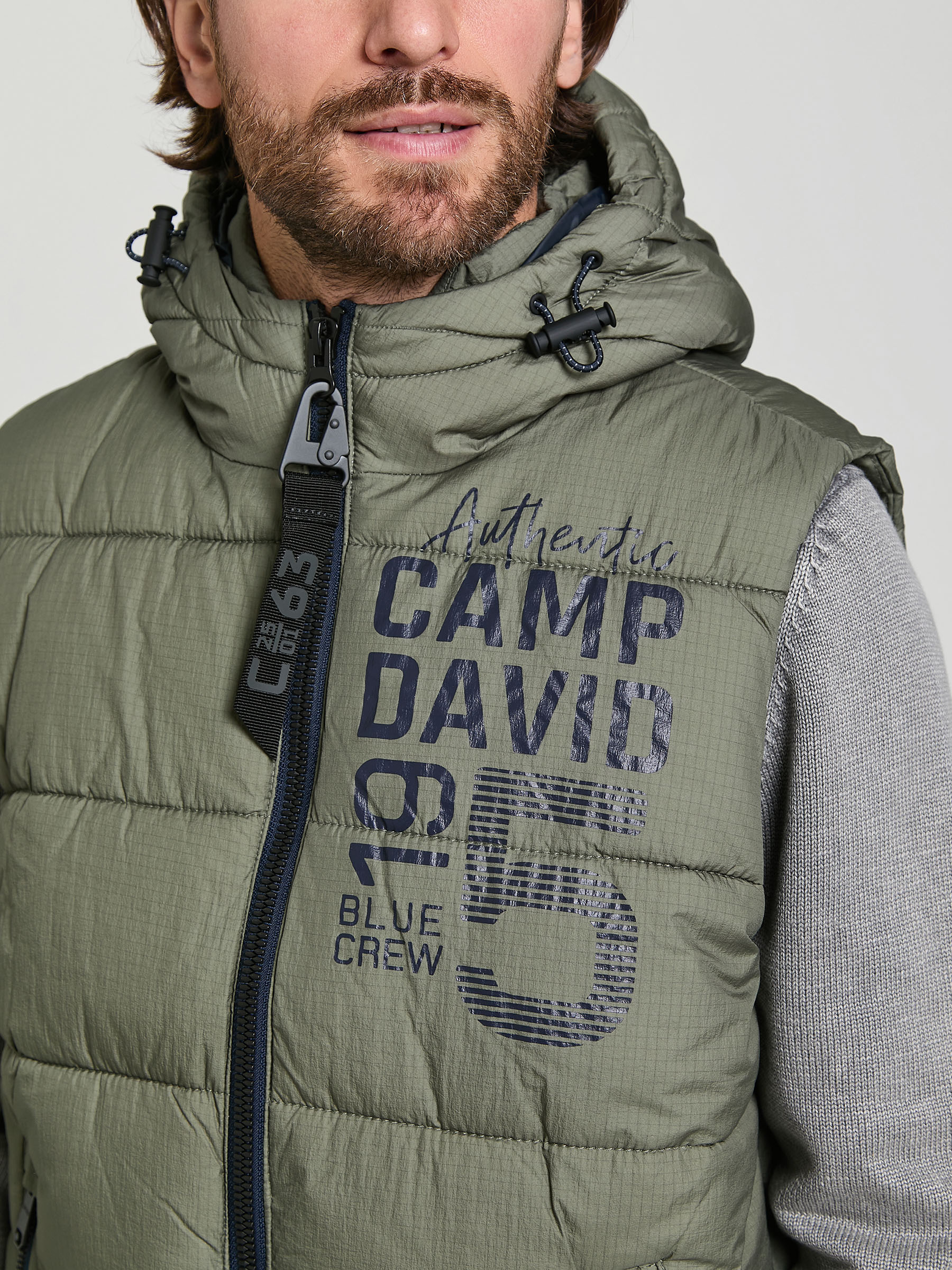жилет medium khaki