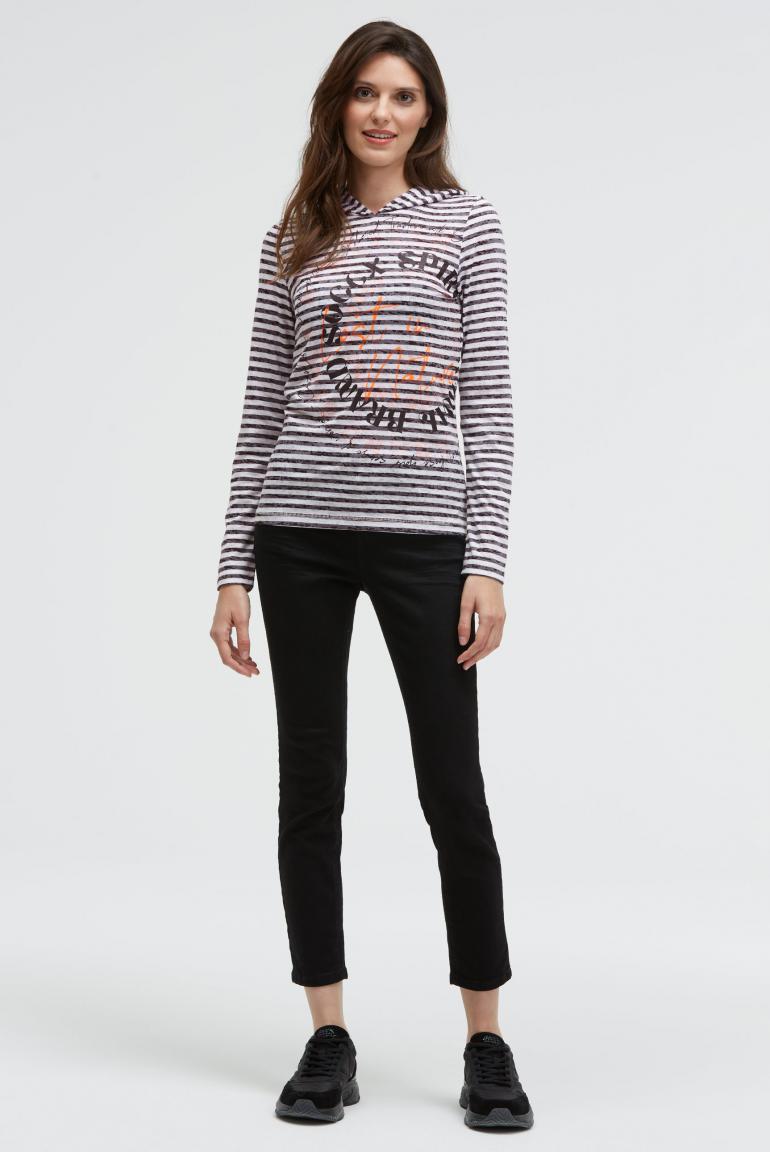 лонгслив ivory / black