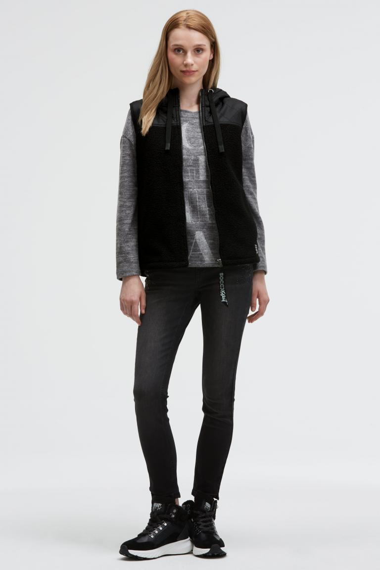 жилет black