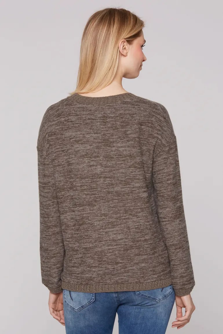 пуловер oversize dark mocha mel.